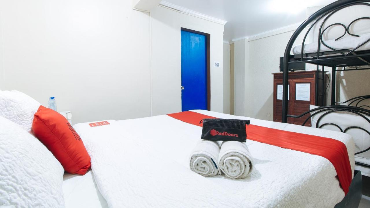 Reddoorz Plus At Lagoon Resort Zambales Olongapo Dış mekan fotoğraf