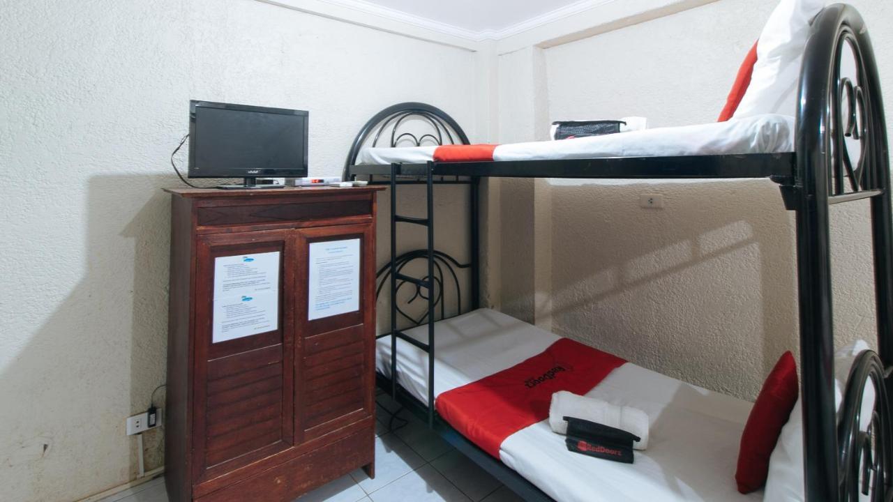 Reddoorz Plus At Lagoon Resort Zambales Olongapo Dış mekan fotoğraf