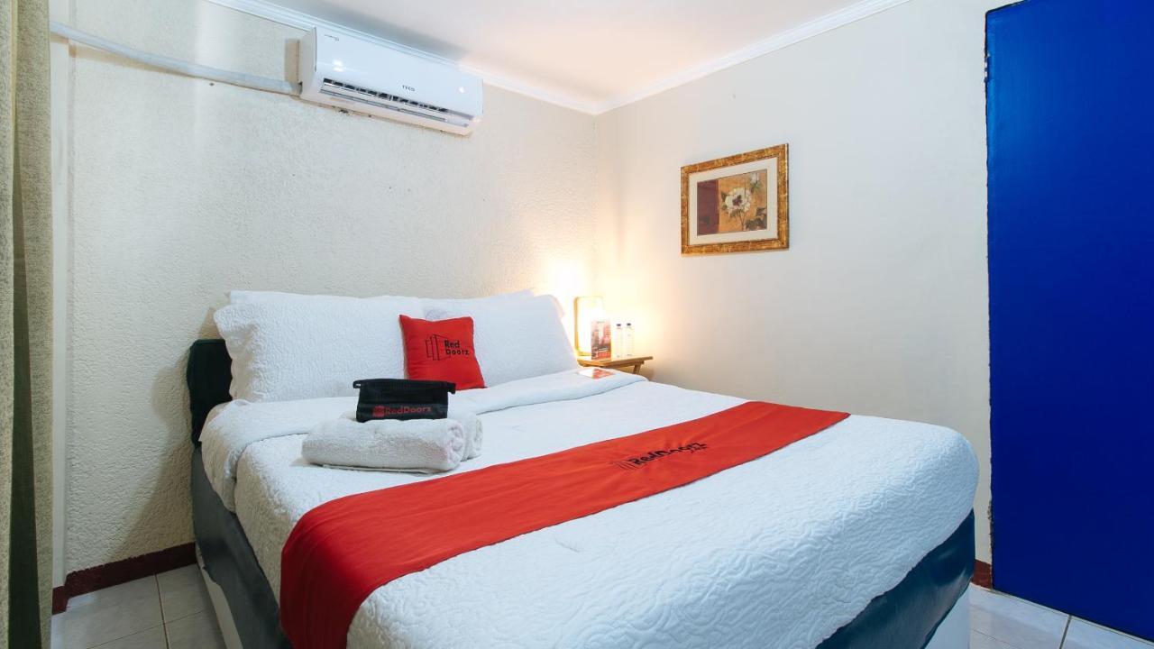 Reddoorz Plus At Lagoon Resort Zambales Olongapo Dış mekan fotoğraf